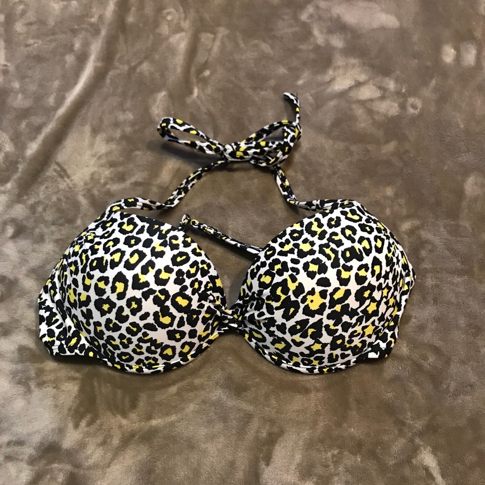 Bikini top